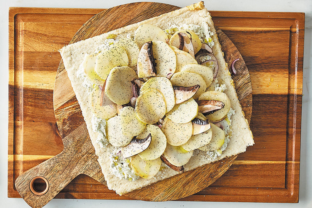 Pizza sans gluten aux légumes rôtis et au gorgonzola