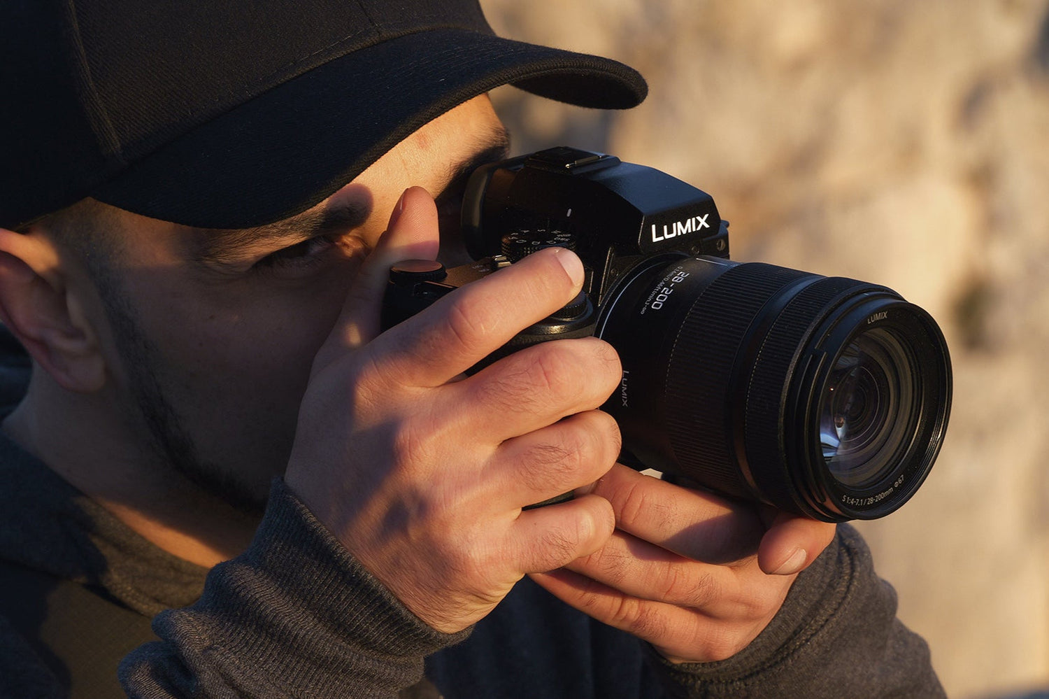LUMIX Hybrid Zoom and Crop Zoom