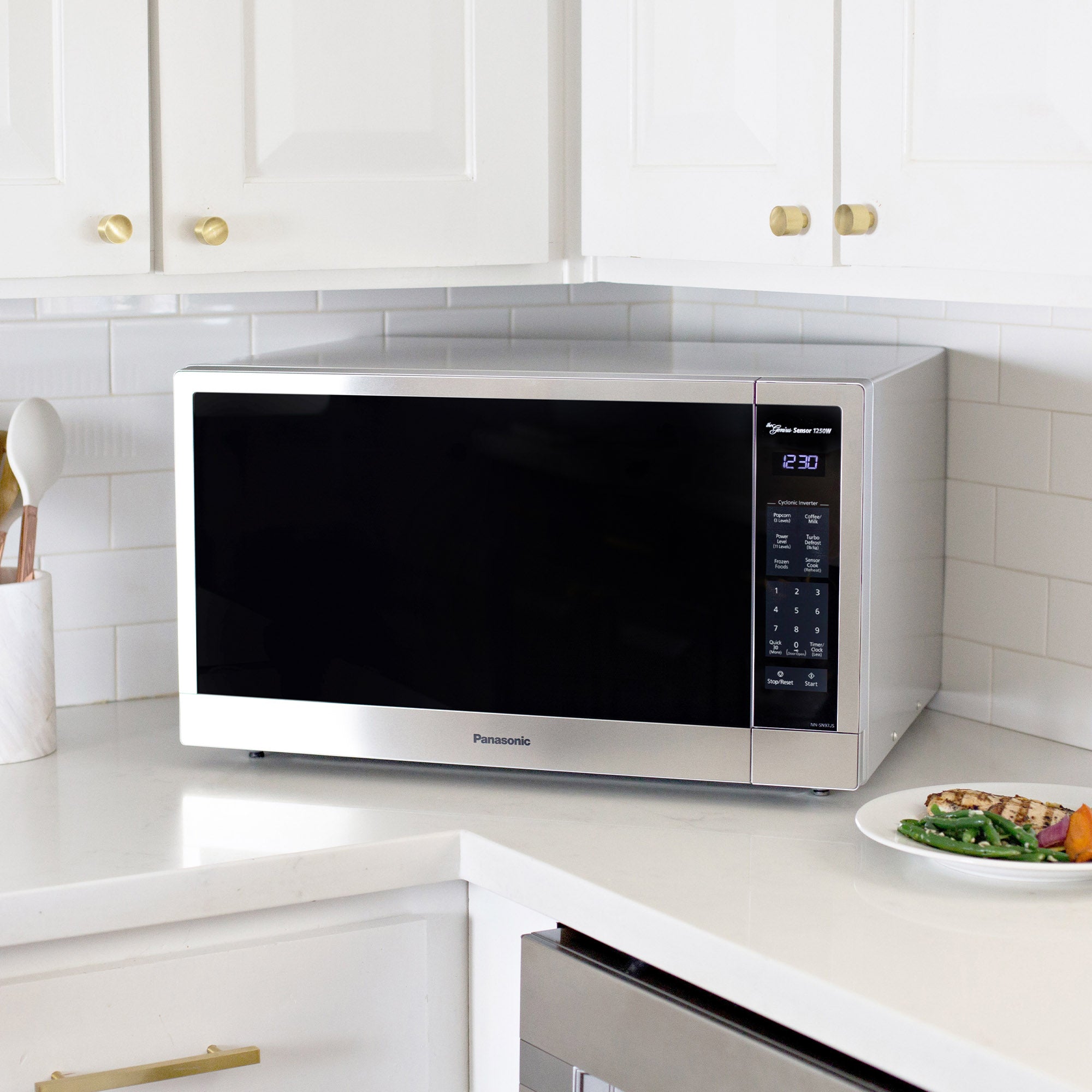 2.2 cu.ft. Cyclonic Wave Inverter Microwave, 1250W - NN-SN97JS