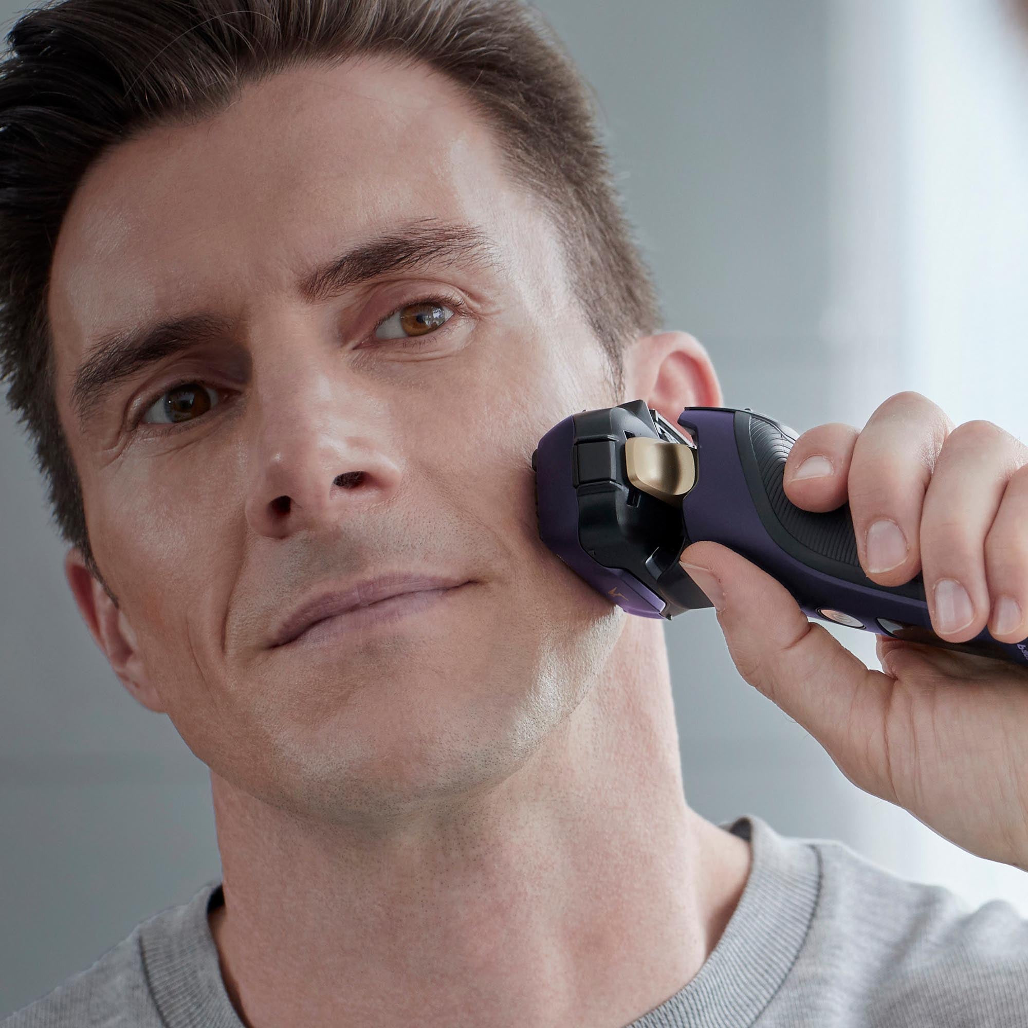 ARC5 Advanced 5-Blade Men's Electric Shaver