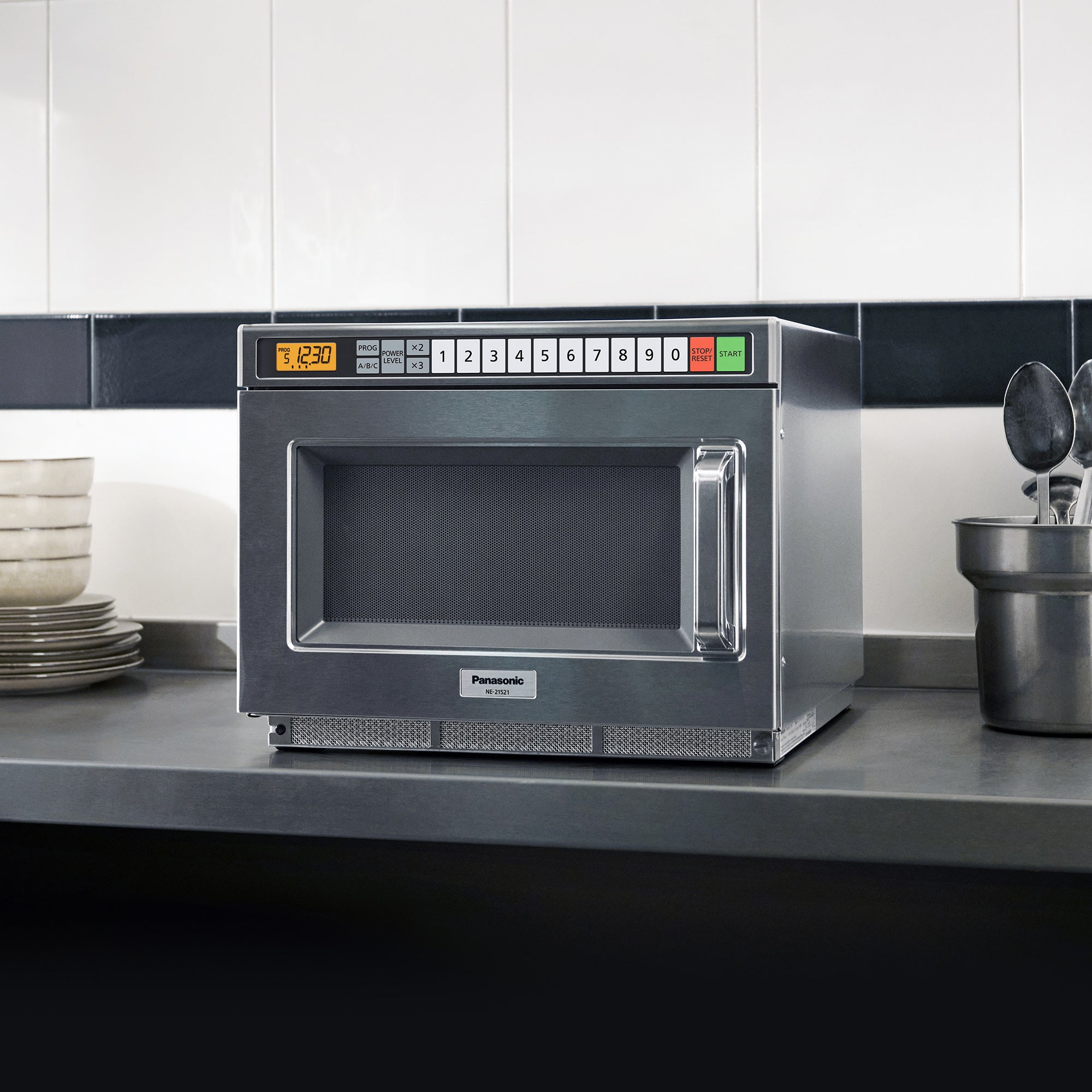 PRO1 Heavy Duty Commercial Microwave, 2100W