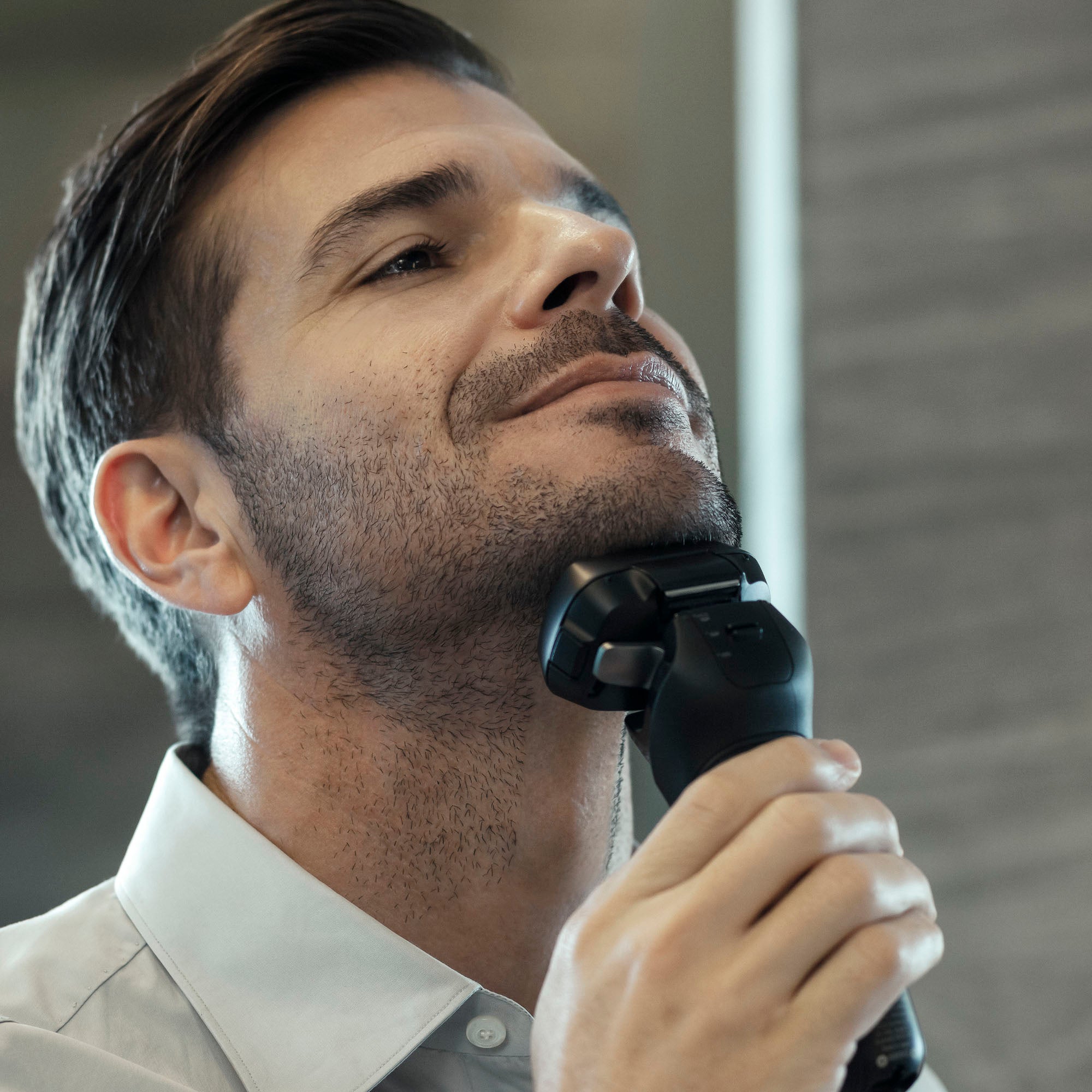 ARC6 Luxury 6-Blade Men's Electric Shaver